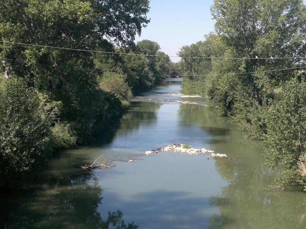 River Melody Bettona Exteriér fotografie